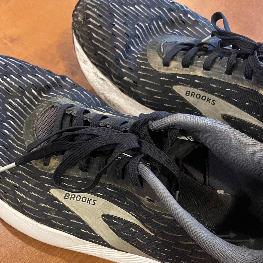 Brooks Hyperion tempo men’s size 11 - Picture 2 of 8